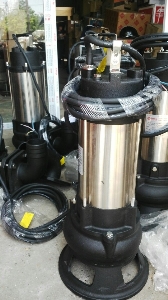Kch nng ng?m  t th?y l?c 3 t?n LAUNCH TLT 630A