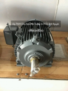 Kch nng ng?m  t th?y l?c 3 t?n LAUNCH TLT 630A
