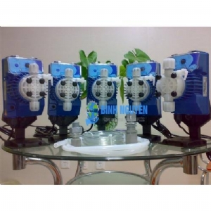 Kch nng ng?m  t th?y l?c 3 t?n LAUNCH TLT 630A
