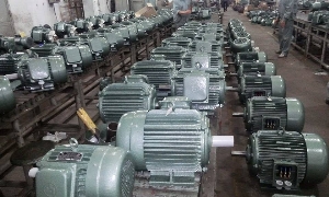 Kch nng ng?m  t th?y l?c 3 t?n LAUNCH TLT 630A