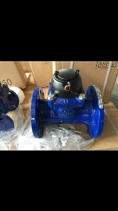 Kch nng ng?m  t th?y l?c 3 t?n LAUNCH TLT 630A